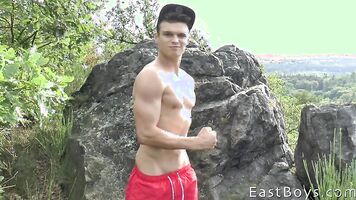 Handjob Casting and Muscle Worship