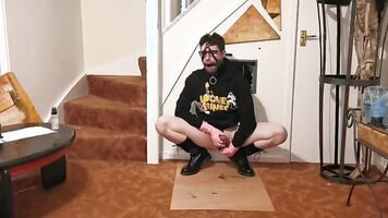 PLUGTOBER last orgasm before a month of denial.